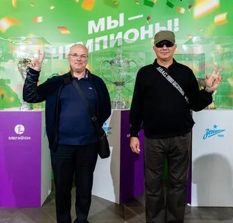 Блогера вову