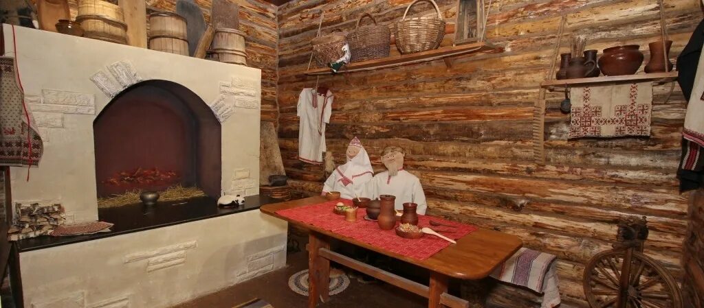 Йошкар-ола музей «сереброзубая пампалче». Музей марийской сказки йошкар-ола. Музей марийской сказки йошкар-ола. Марий эл музей марийского народа. Сереброзубая пампалче музей.