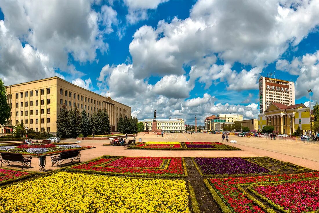 Фото ставрополя. Площадь Ленина Ставрополь. Г. Ставрополь площадь Ленина. Центральная площадь Ставрополь. Ставрополь центр города.