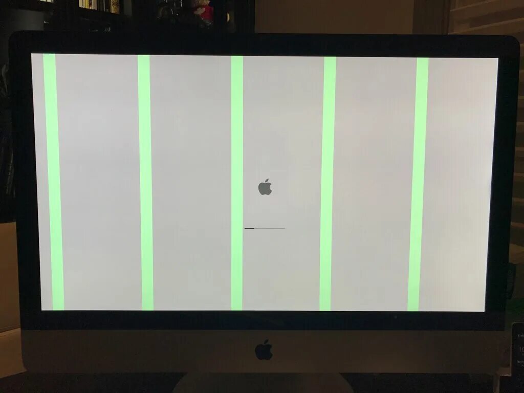 Появляются зеленые полосы на экране. IMAC полосы на экране. Полосы на экране планшета. Вертикальные полосы на экране IMAC. Полоски на мониторе.