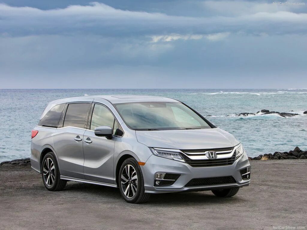 Honda odyssey hybrid 2018. Honda odyssey 1280. Одиссей 2018. Новая хонда одиссей 2021. Honda odyssey 2020.