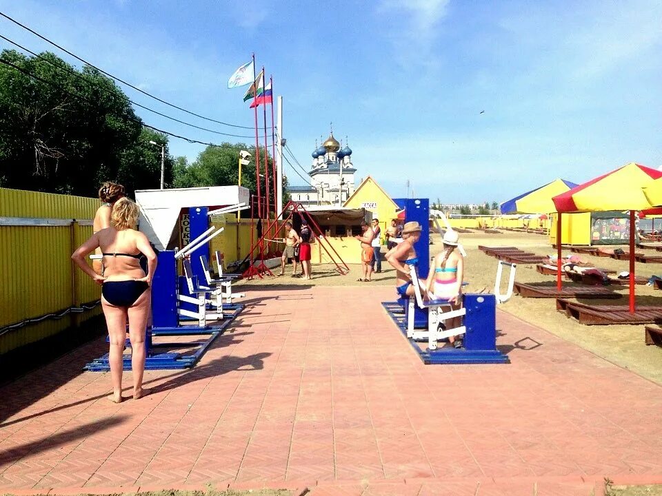 озеро смолино солнечный берег. солнечный берег челябинск озеро смолино. пляж солнечный берег челябинск спасатели. озеро смолино челябинск платный пляж. солнечный берег хуторная ул 70 1.