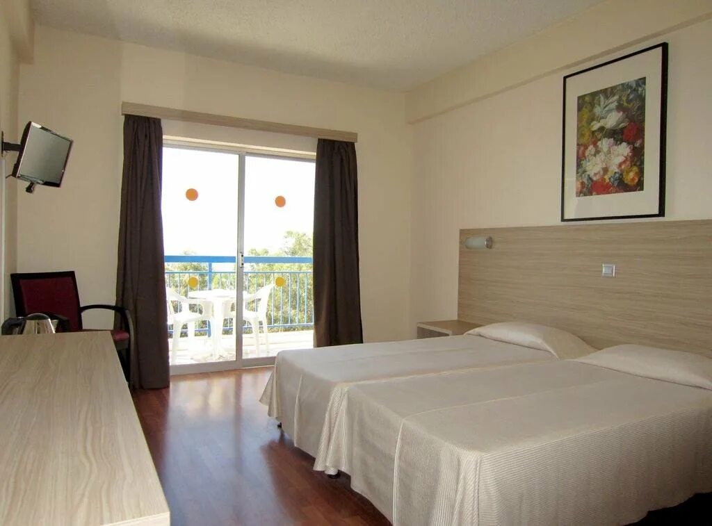 Отель марина айя напа 3 звезды. Отель марина айя напа 3 звезды. Айя напа марина. Марина айя напа кипр. Marina hotel aqua vi suites.