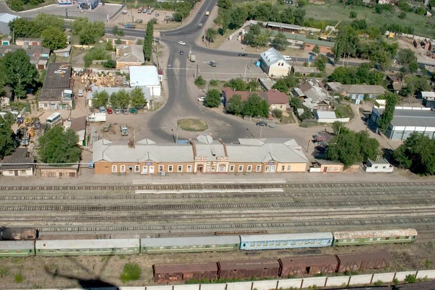 Жд вокзал энгельс. Станция Покровск Энгельс. Энгельс станция Покровская. ЖД станции Покровск Энгельс. ЖД станция Покровск-Приволжский , Саратовской области.