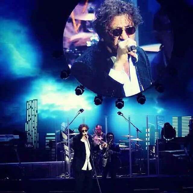 Лепс небо текст. Лепс ранняя тишина. лепс world music awards.