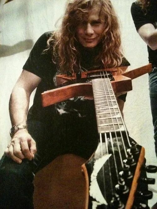 Hi dave it s mark. Dave mustaine. дэйв мастейн с гитарой. megadeth dave mustaine с гитарой. дэйв мастейн 1992.