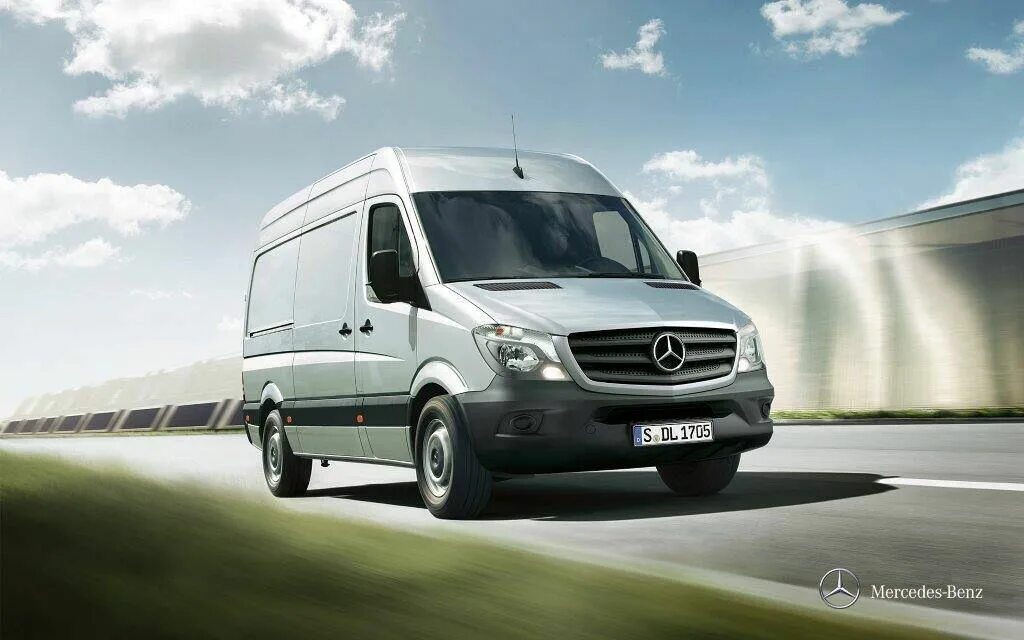 Mercedes benz sprinter 2018. Mercedes benz sprinter 2020. Железнодорожно-автомобильные перевозки. Груза пассажирский. Груза пассажирский.