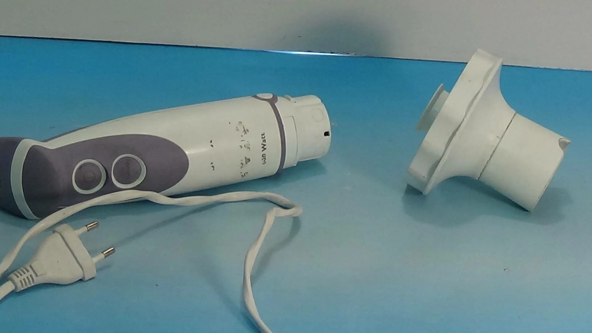 Разбираем блендер браун 4191. Нож измельчителя для блендера redmond rhb-2941. Блок ножей блендера vitek vt-8519. Блендер филипс 650w promix. Сломался блендер.