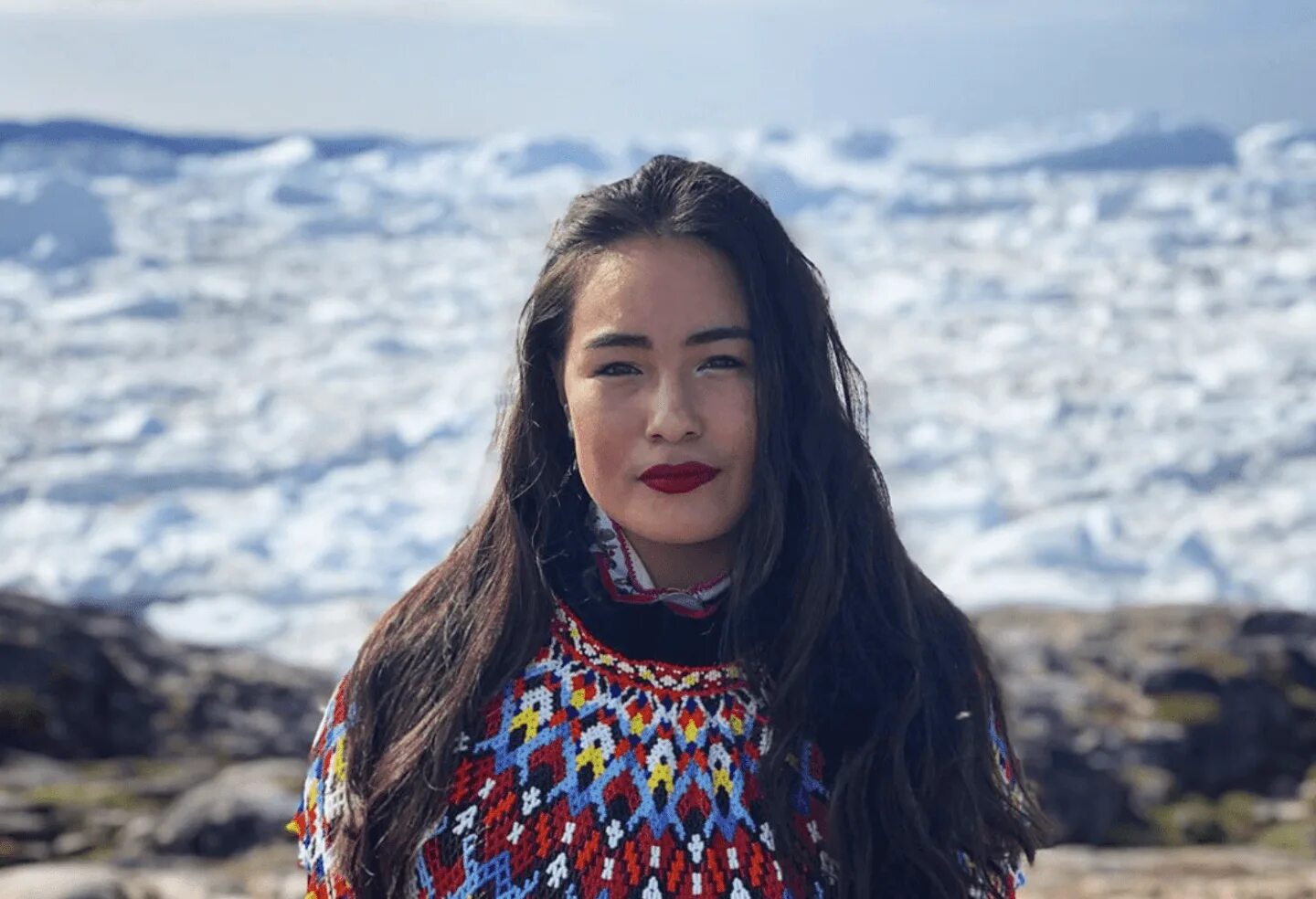 Остров гренландия эскимосы. Гренландия жители. Лопапейса исландия. Эскимосы гренландцы. Гренландцы.