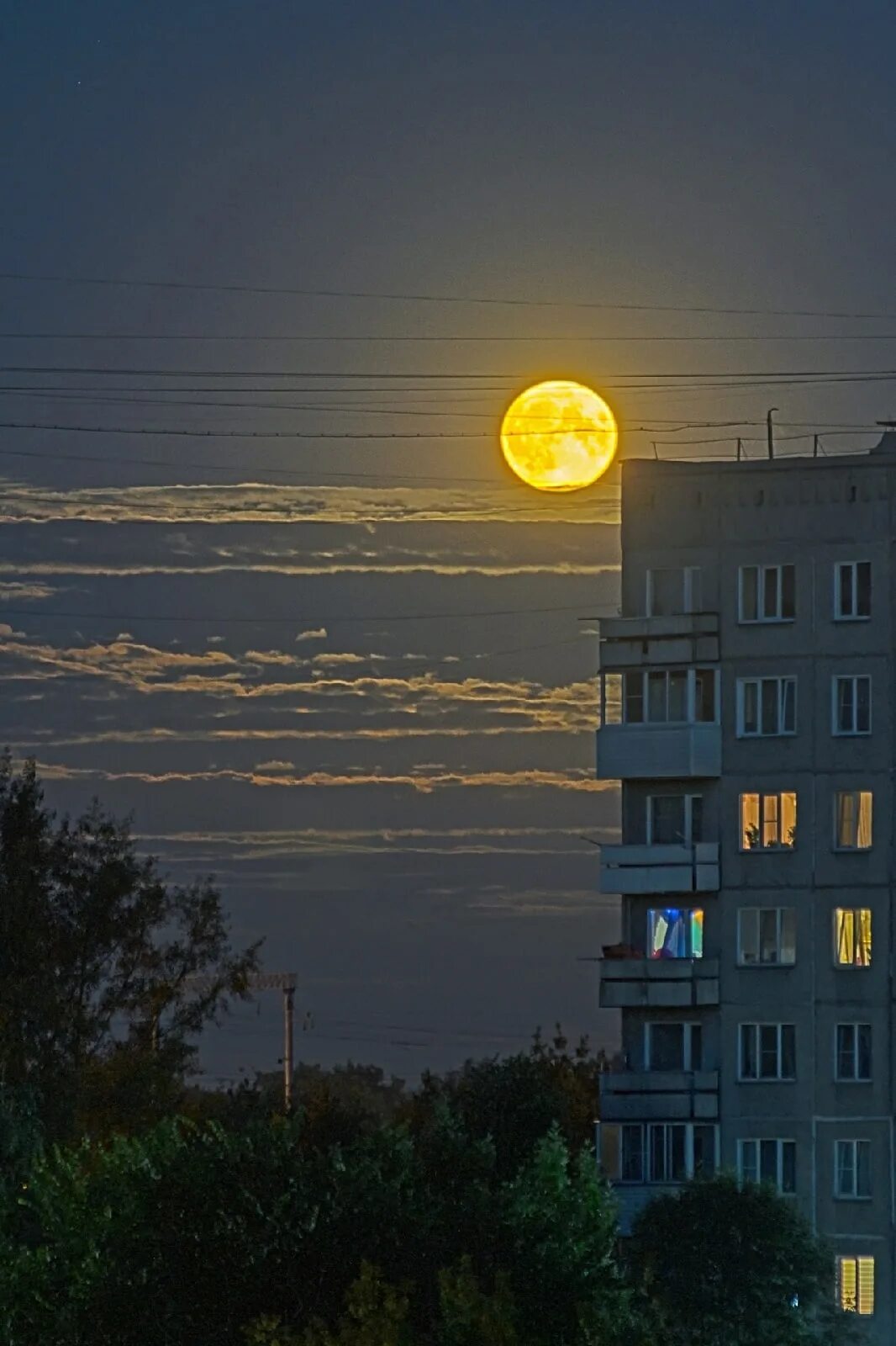 Луна вчера. Вчерашнее полнолуние. Полнолуние вчера. Луна 13.07.