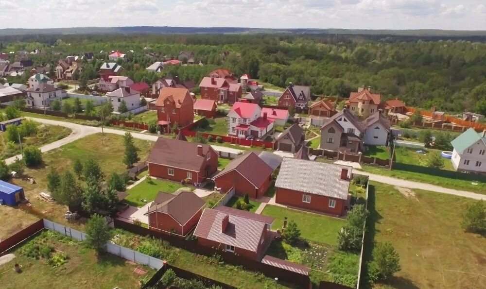 Жареный бугор самарская. Поселок жареный бугор самара. Поселок жареный бугор. Каток торпедо сызрань. Село жареный бугор самарская область.
