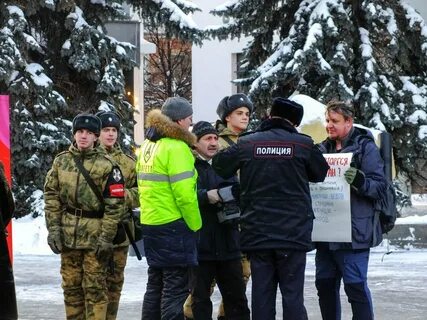Против ввода войск
