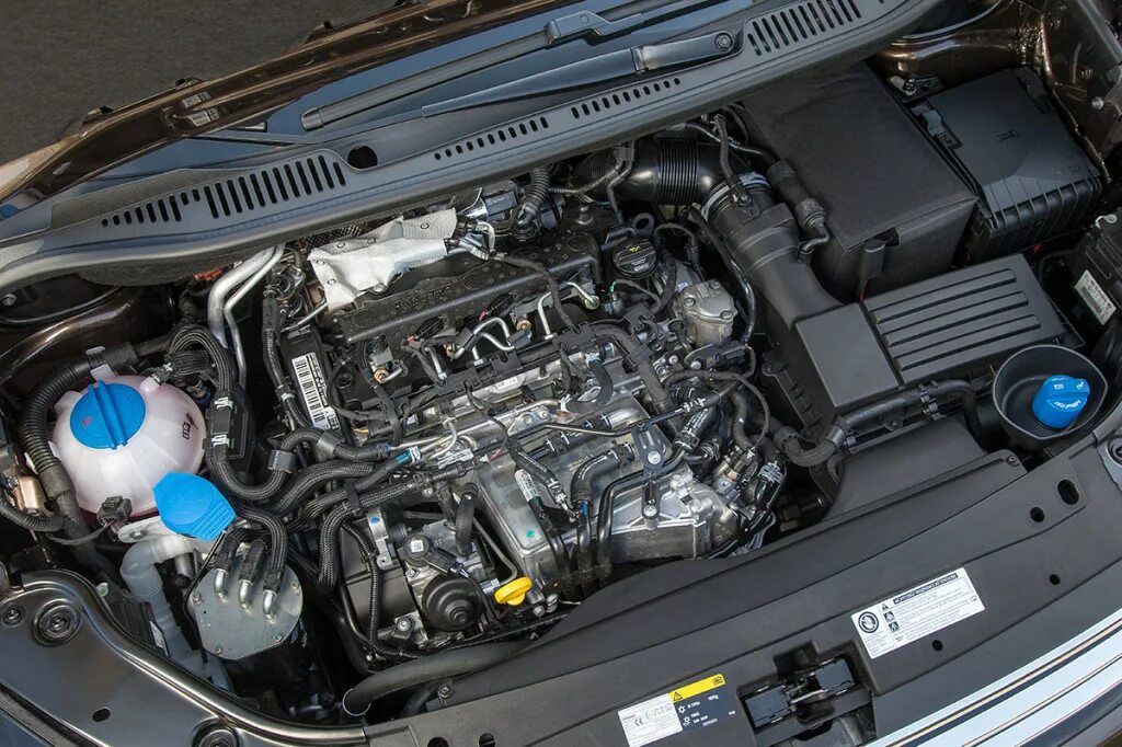 Volkswagen caddy 1. 2 tsi. 6 102 л. Двс фольксваген кадди 1. Двигатель фольксваген кадди 1.