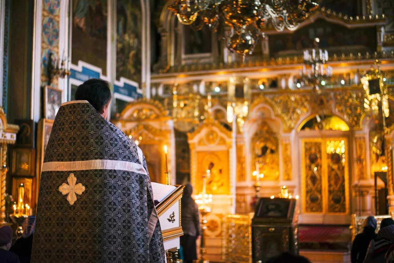 Канон читаемый в четверг великого поста. Великий канон прп. Андрея Критского. Богослужение Великий канон Андрея Критского. Канон Великого Андрея Критского в храме. Великий канон прп. Андрея Критского в храме.