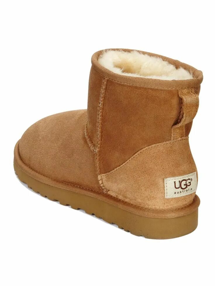 Ugg classic short botas. Обувь ugg. Обувь ugg. Ugg chesnut ugg australia. Угги женские ugg australia.