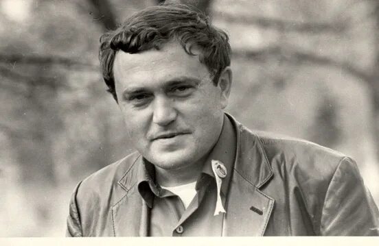 Приезжают с целью "подоить" нашу страну": Сергей Аксенов о мигрантах в России Yu