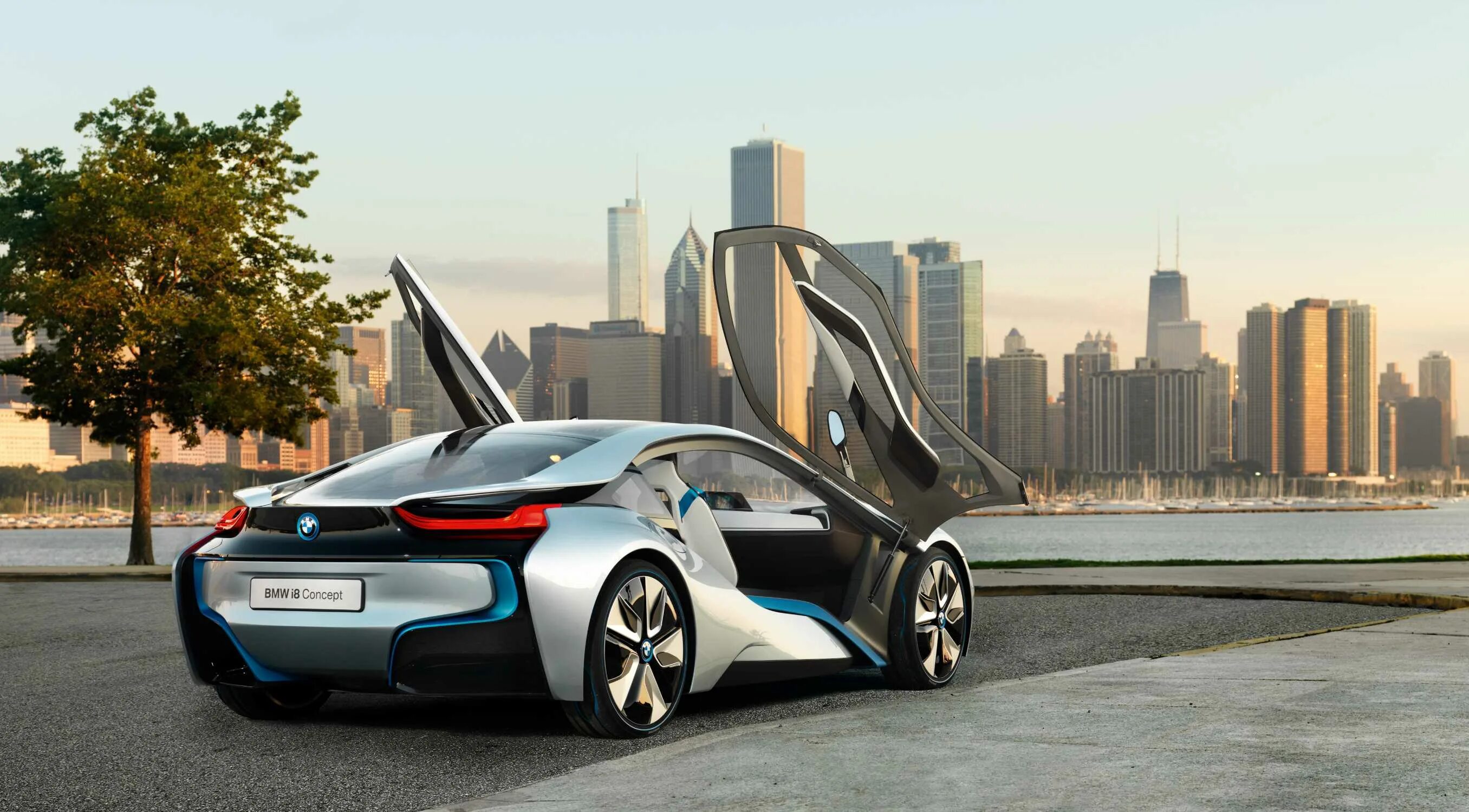 Bmw суперкар i8. Bmw i8 серая. Машина ме. Бмв i8 2021. Bmw i8 2022.
