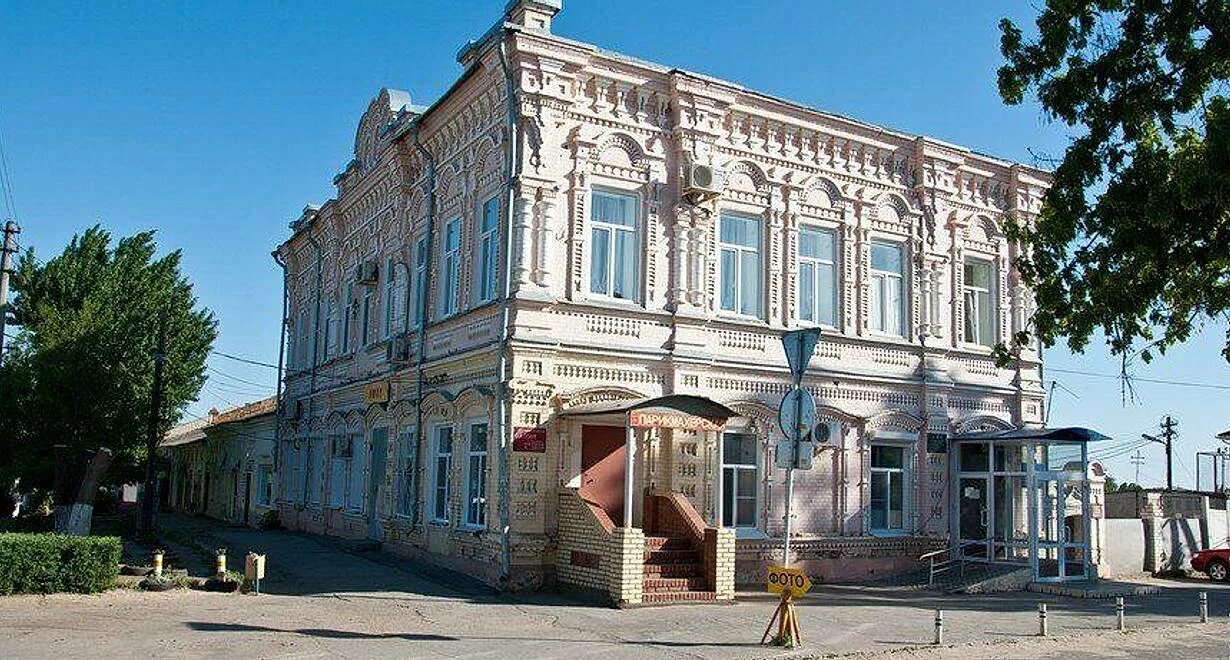 Сайт дубовка волгоградской. Дубовка Волгоградская область. Городское поселение город Дубовка. Дубовка Волгоград. Волгоградская область город Дубовка улица Московская картинку.