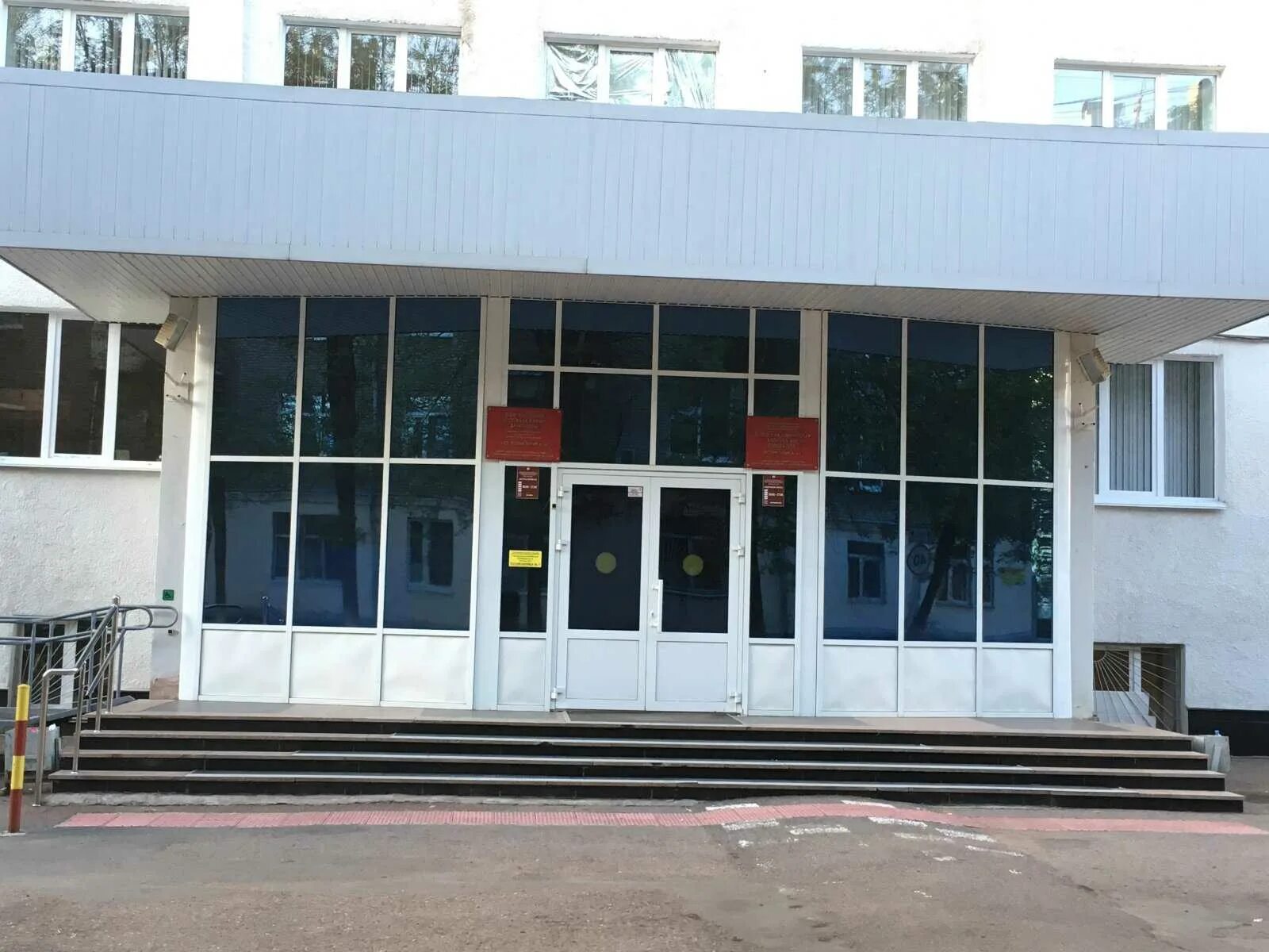 Матвея пинского 4 уфа. Улица матвея пинского. Дзержинский родильный дом волгоград. Пинского 5 уфа. Пинского 5 уфа поликлиника.