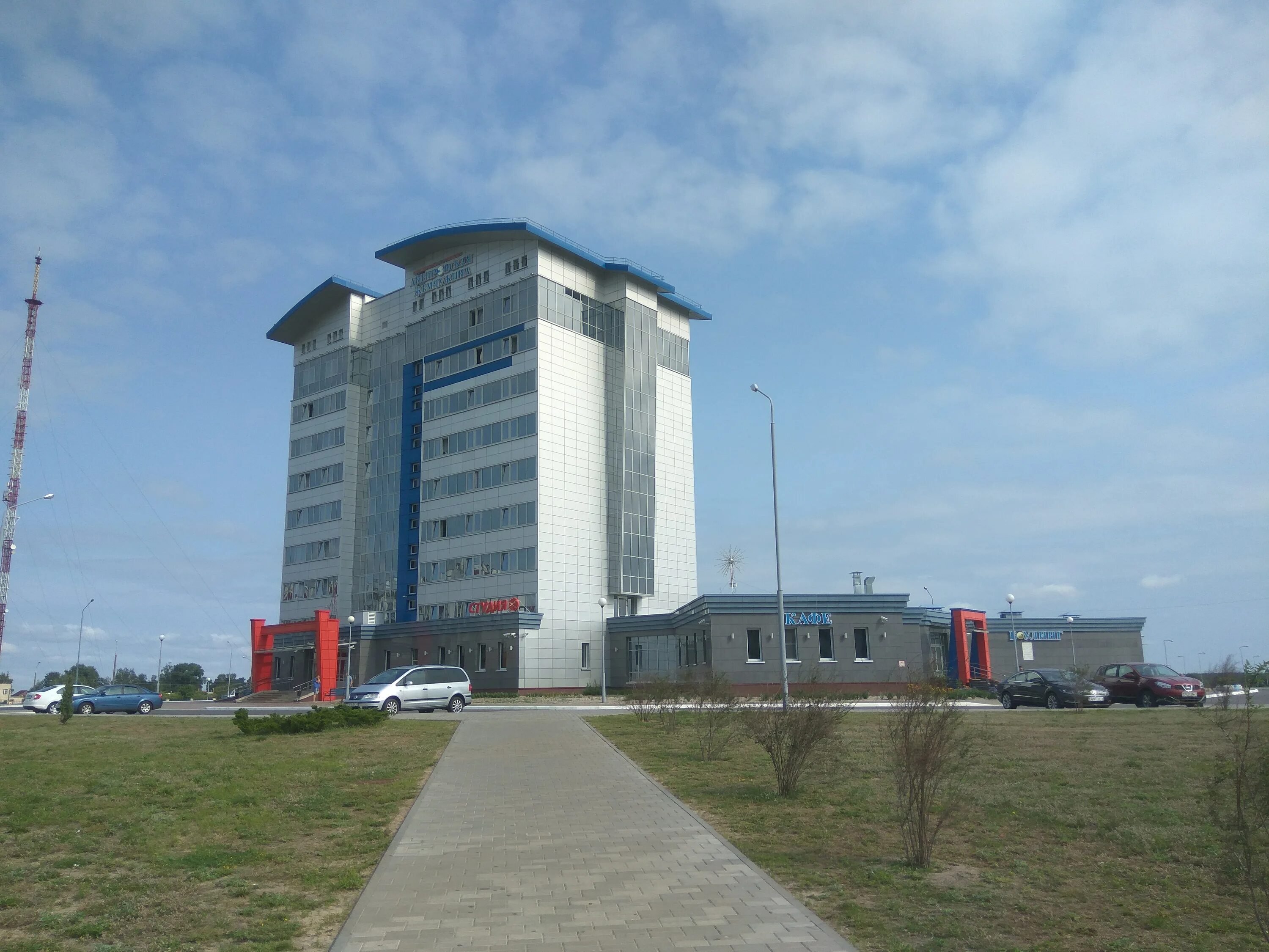 жемчужина номер полулюкс. гостиница жемчужина жлобин. отели жлобина. гостиничный комплекс днепровская жемчужина. картинки отель жемчужина жлобин.