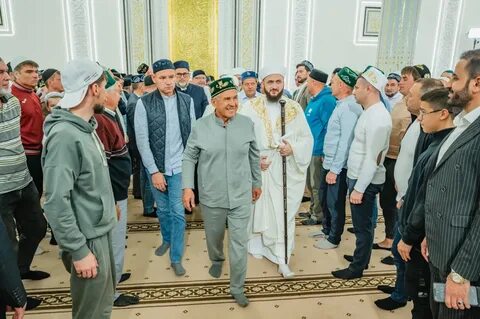Праздничный намаз в казани