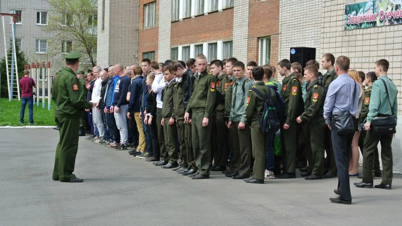 Комиссариат вологда. Военный комиссариат Вологодской области, Вологда. Областной военкомат Вологда. Военкомат Вологда Мальцева 39. Лустов военкомат Вологда.