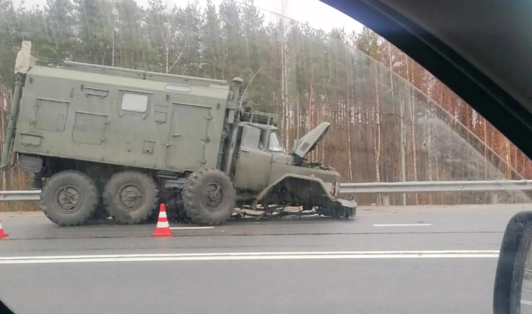 Новости спб и лен. Военная фура.