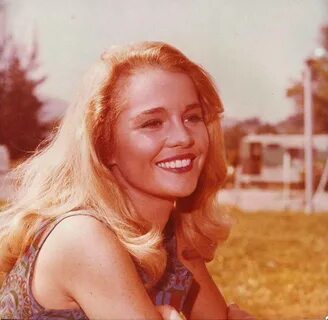 TUESDAY WELD - Original Vintage SNAPSHOT 5 x 5.