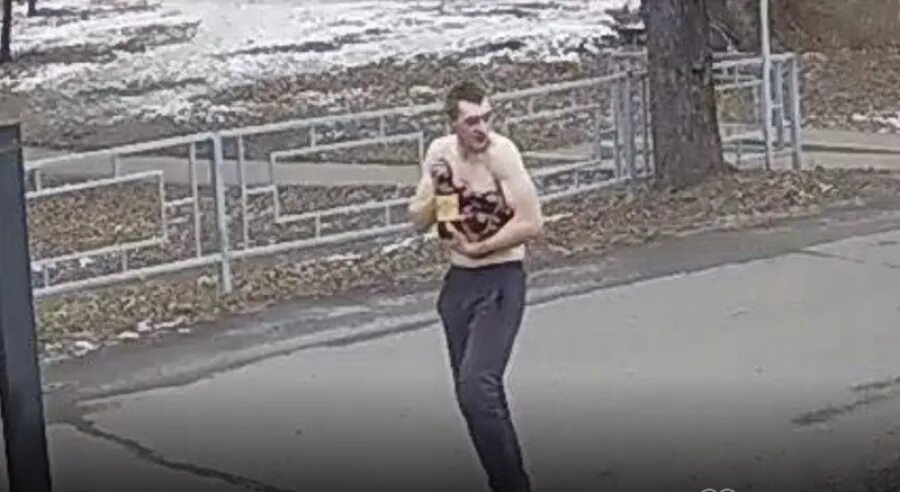 Парень не смог устоять. Парень не смог устоять