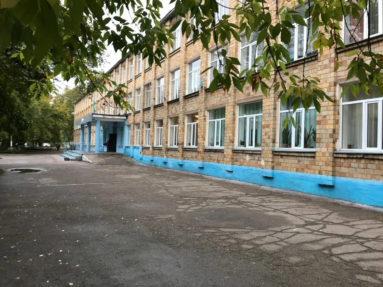 Казахско-турецкий лицей жезказган. Школа 101 лицей. 104 школа караганда. Караганда школа 16. Лицеи караганды.