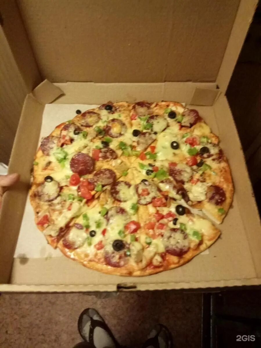 Твоя пицца день рождения. Твоя пицца в Лобне. Пицца Лобня. Твоя пицца Томилино. Твоя пицца Лобня меню.