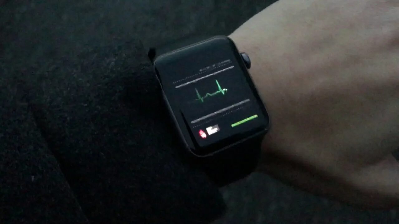 Часы обитель зла. Часы амбрелла. Resident evil 1 remake загадка с часами. Часы resident evil. Часы resident evil.