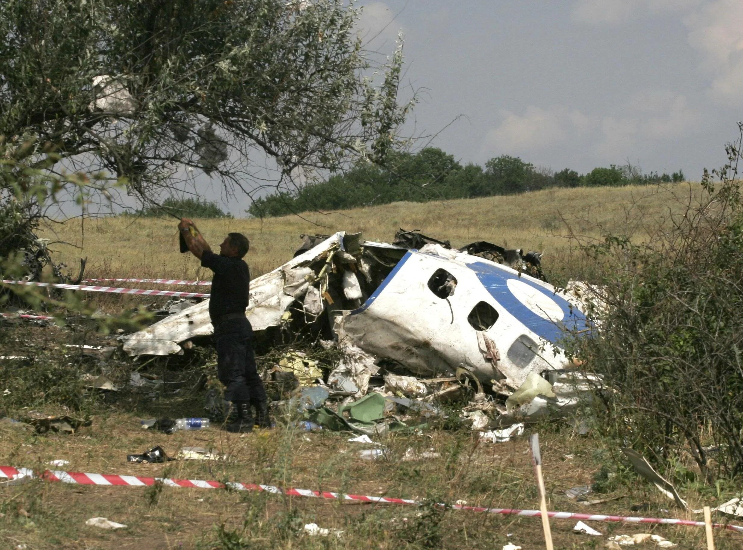 Авиакатастрофа анапа. Катастрофа ту-154 под Донецком в 2006. Рейс Анапа Петербург 2006 катастрофа. Ту 154 Пулково 612. Крушение самолета Анапа Санкт-Петербург 2006.