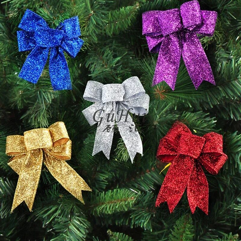 Сшить бант на елку. Красивые банты на елку. Банты на елку. Сшить бант на елку. Елка с серебряными бантиками.