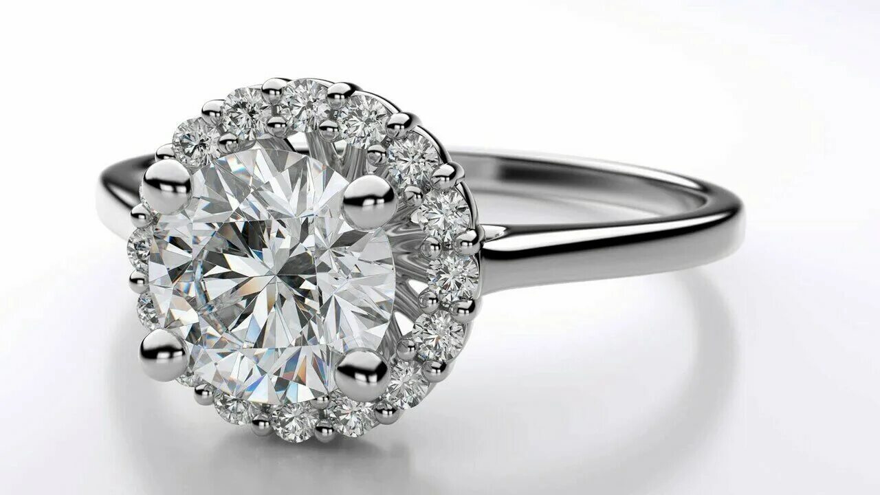 Ювелирные изделия first class diamonds. Муассанит в бриллиантовой огранке. Камень Диамант Даймонд кольцо. Муассанит серый.