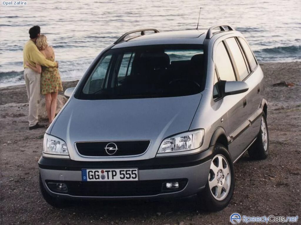 Опель зафира б годы выпуска. Opel Zafira 1999. Опель Зафира 1999-2006. Опель Зафира 1999 года. Опель Зафира 1999г.