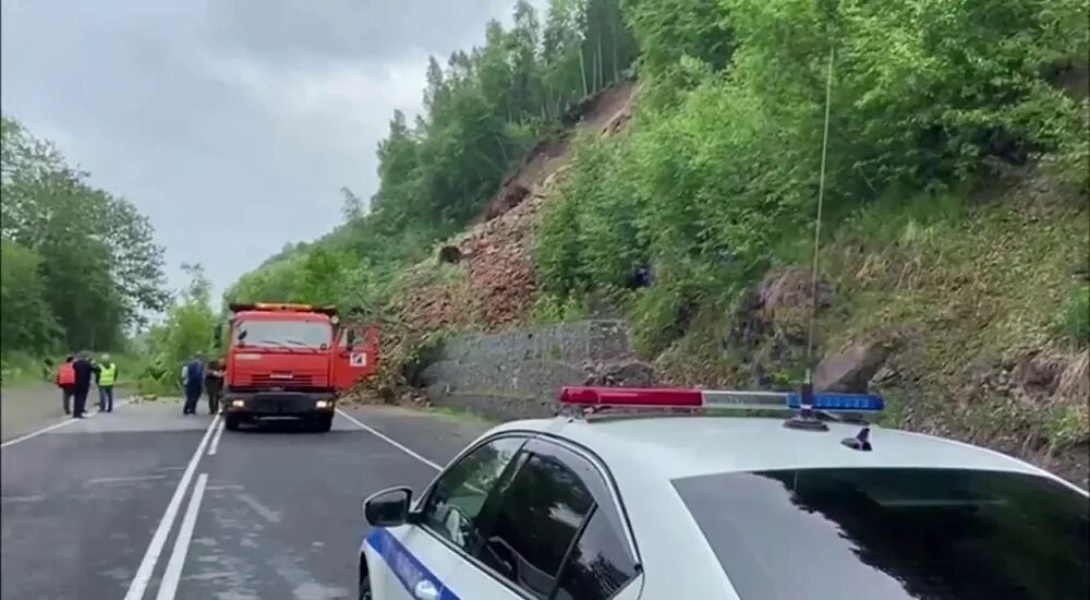 Завал на дороге 13 букв