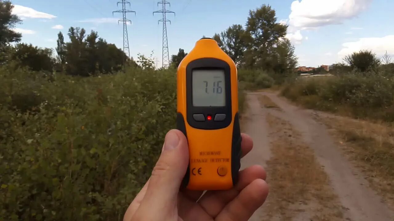 Излучение от лэп. Вышки 5g излучатели. прибор для измерения электромагнитного излучения лэп. измеритель излучения сотовых вышек. прибор для измерения электромагнитного излучения от вышек сотовой.