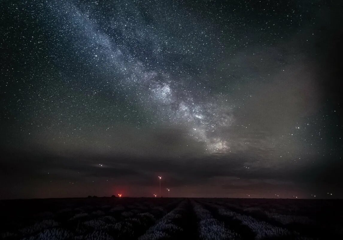 млечный путь кто поет. астрофотография млечный путь. млечный путь это милки вей. мила берлинская млечный путь. млечный путь в степи.