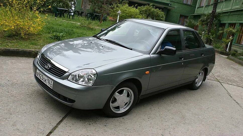 Lada Приора седан 1.6 бензиновый 2013 на DRIVE2