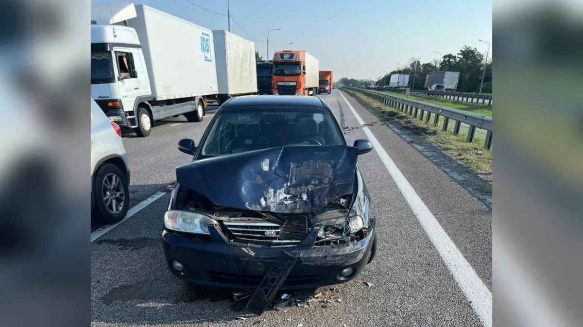 Дтп дон воронеж. Авария м4 дон воронежская 15.04.2025. дтп м4 воронежская область 2025. авария на м4 воронежская область. авария на м4 воронежская область 16.04.