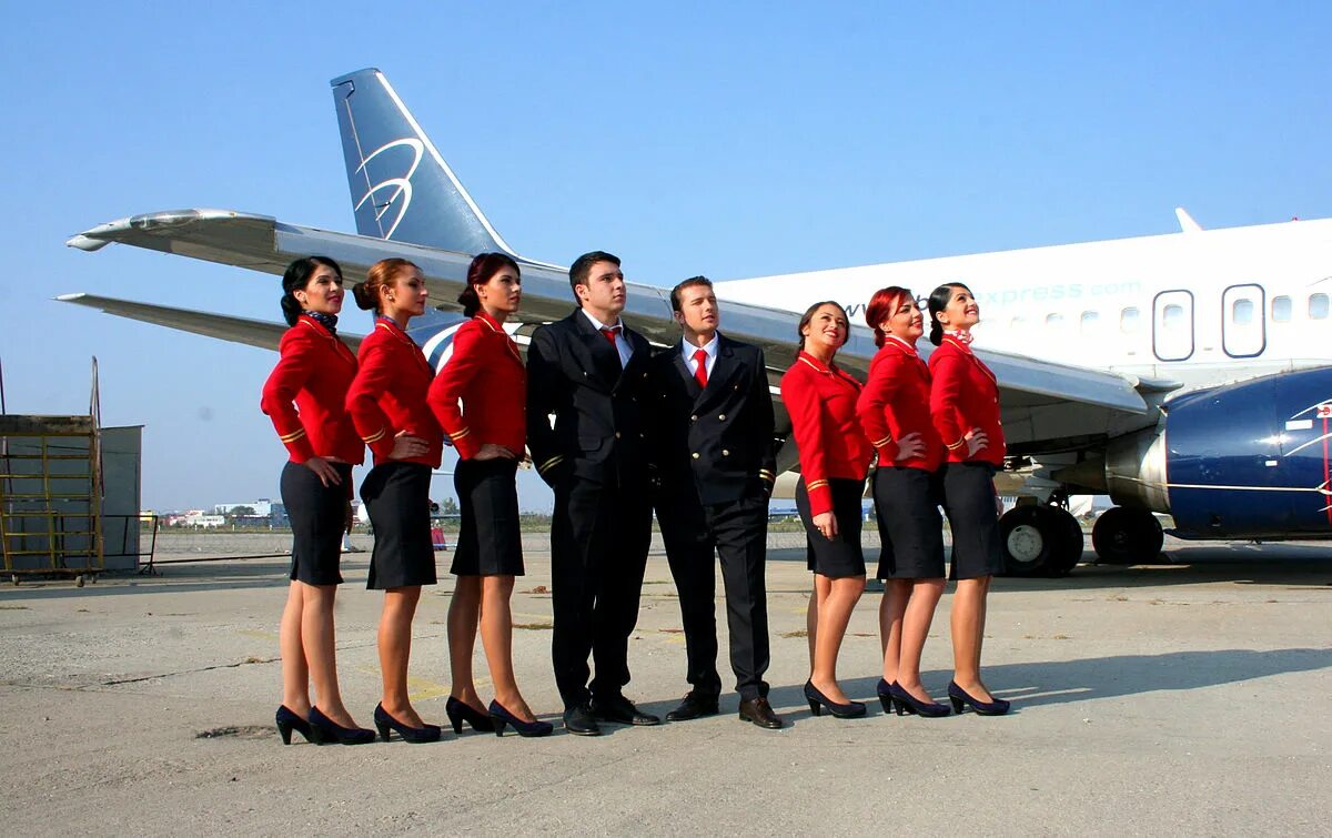 Самолеты авиакомпании бритиш. Журнал летит. The flight international. Аэропорт джидда. Аэропорт дубай.