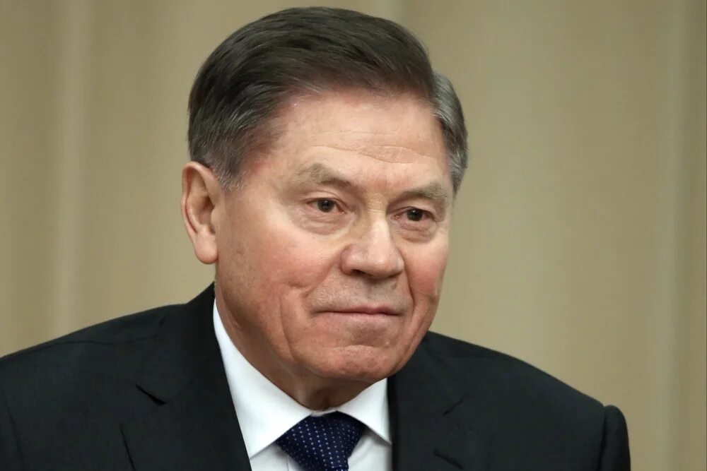 Глава председатель. Вячеслав михайлович лебедев. лебедев вячеслав михайлович председатель верховного суда рф. вячеслав лебедев председатель верховного. вячеслав михайлович лебедев 2019.
