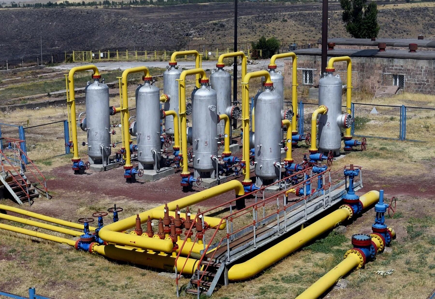 Gas storage