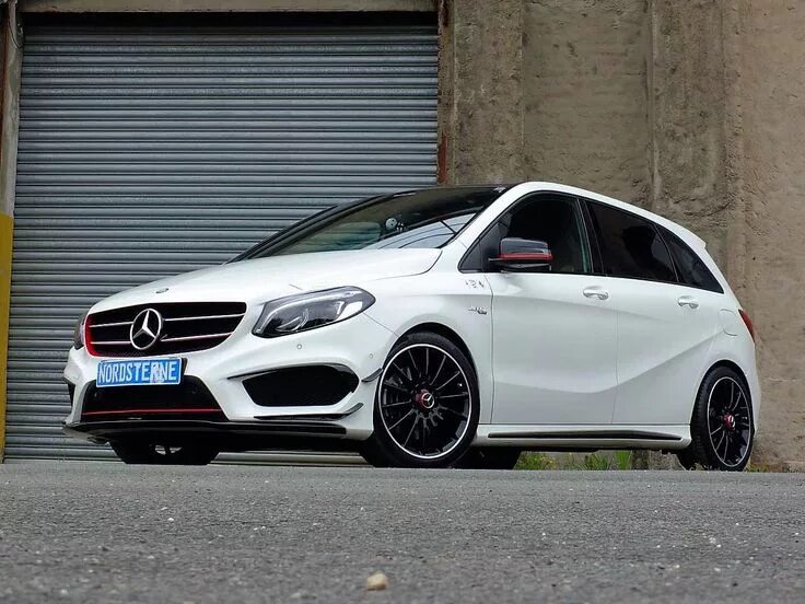 Class a class a b. Mercedes b class w246. mercedes b200 w246. mercedes benz b klasse w246. mercedes benz b200 amg.