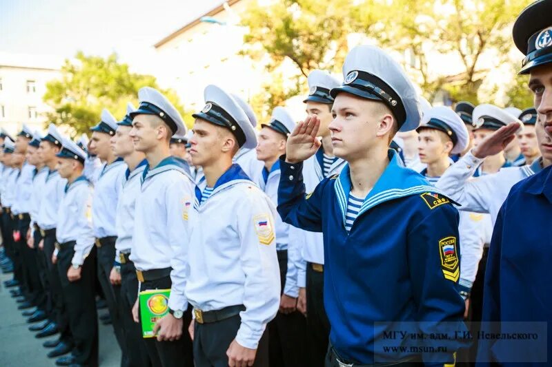Морской колледж после 9 класса. Владивостокский морской колледж невельского. форма в морском колледже владивосток. морской техникум. морской колледж махачкала.