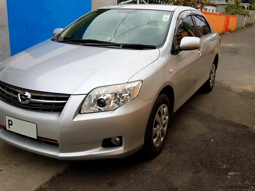 Продаже тойота аксио. Toyota Axio 2011. Toyota Corolla Axio, 2011 год. Тойота Аксио 2010. Тойота Аксио 2011 года.