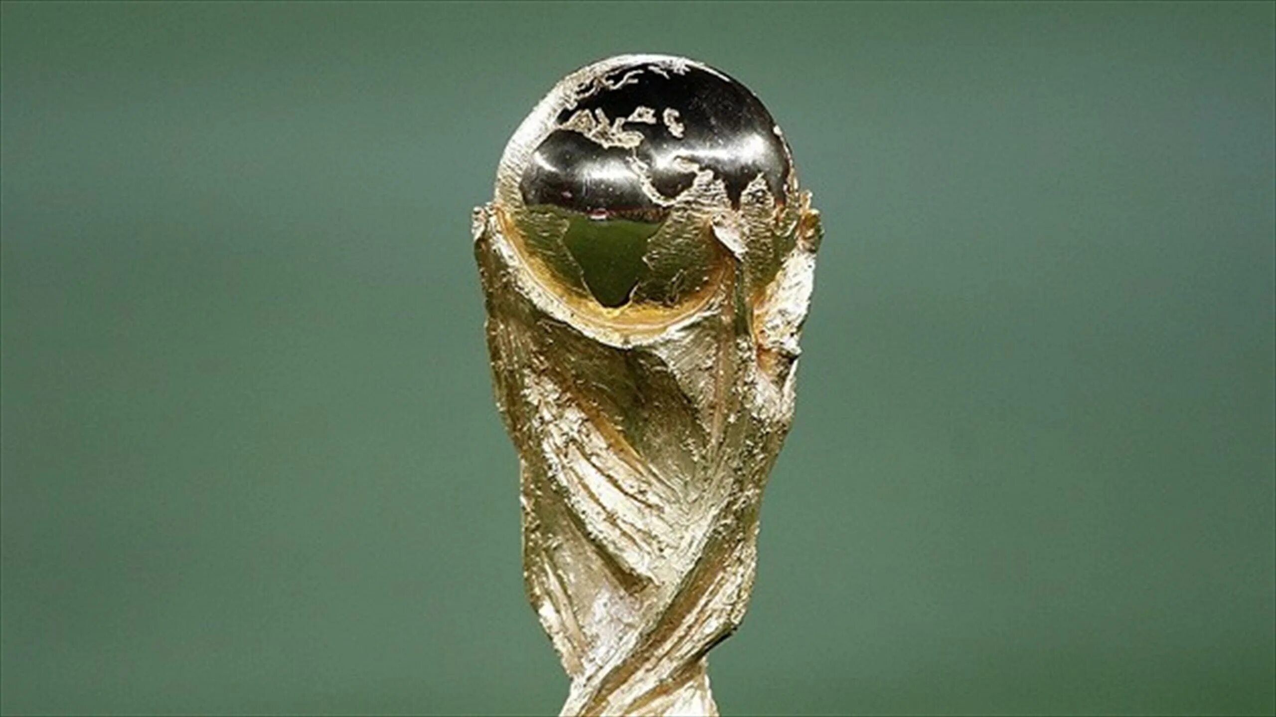 World s cup. FIFA World Cup Trophy 2022. World Cup 2022 Trophy. FIFA World Cup winners Trophy 2022. Трофей -Кубок чемпионов России по футболу.