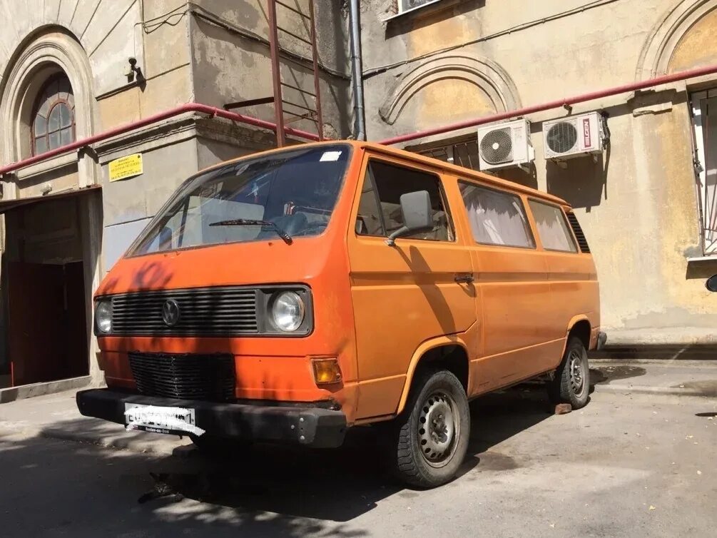 Микроавтобус т
