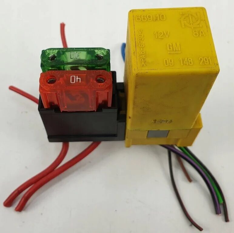 Реле 6 контактное Опель Омега. Реле омега б